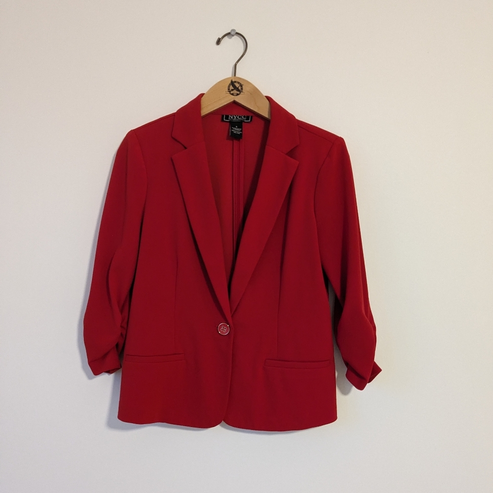 NYCC red blazer